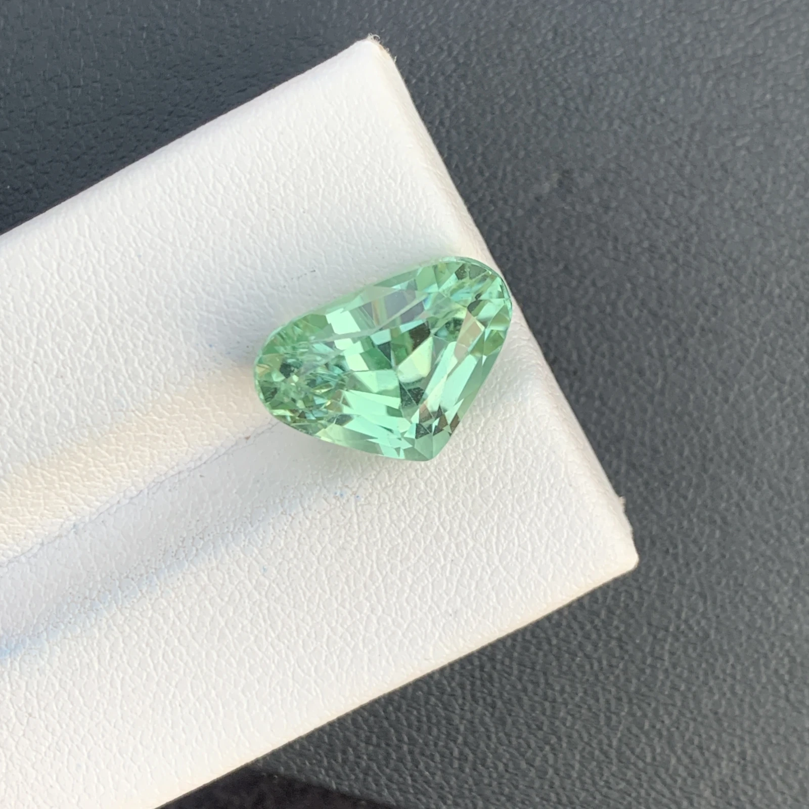 Natural Green Kunzite Radiated 8.95 Carat Faceted Fancy Shape Gemstone — view 5
